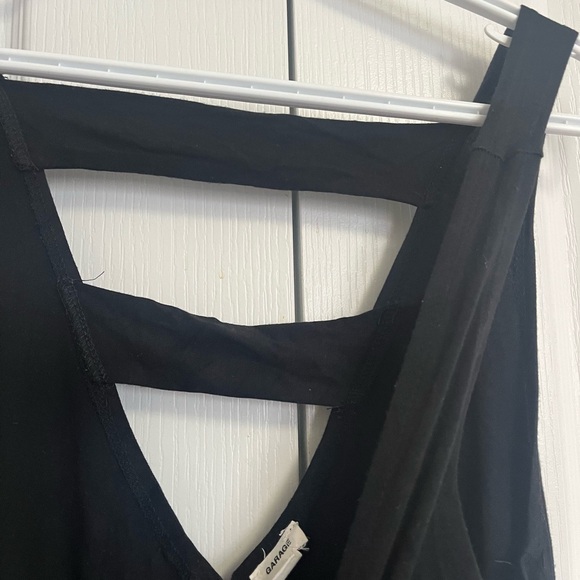 Black Sleeveless Dress with Back Cutout - Picture 4 of 6